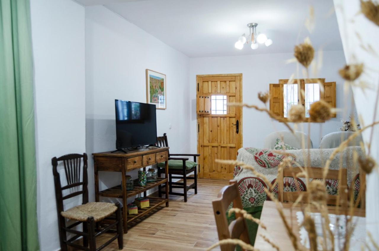 Alquiler Rural Cutar, Casa Roblesヴィラ エクステリア 写真