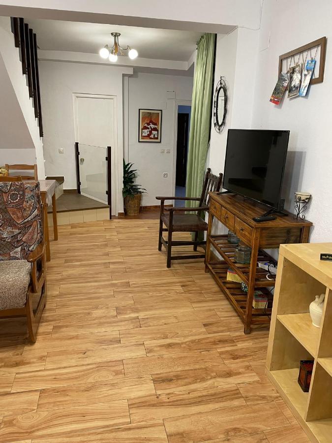 Alquiler Rural Cutar, Casa Roblesヴィラ エクステリア 写真
